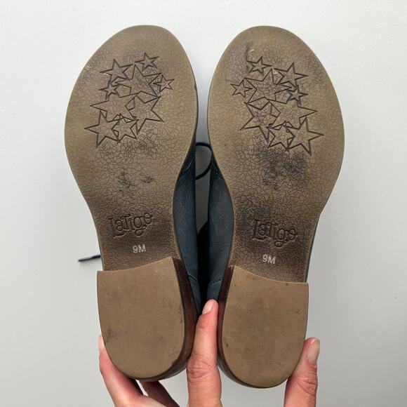 Latigo Isaac Chukka Two Hole Lace Up Wood Heel Navy Gray Booties 9 - Picture 6 of 7